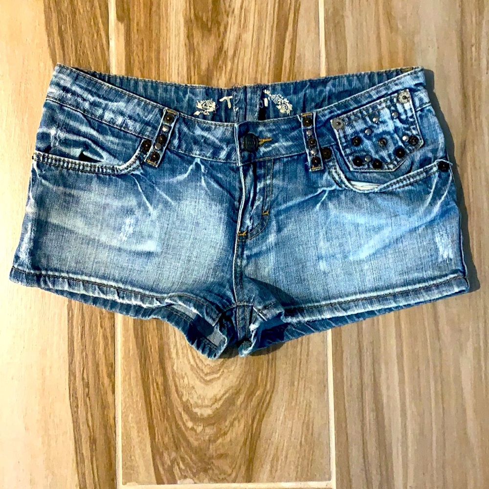 Woman Denim shorts